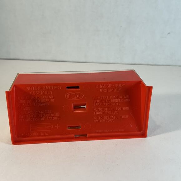 1960s Ideal Motorific Ferrari #9 Battery Operated Car w/ Original Display Case - Picture 5 of 16